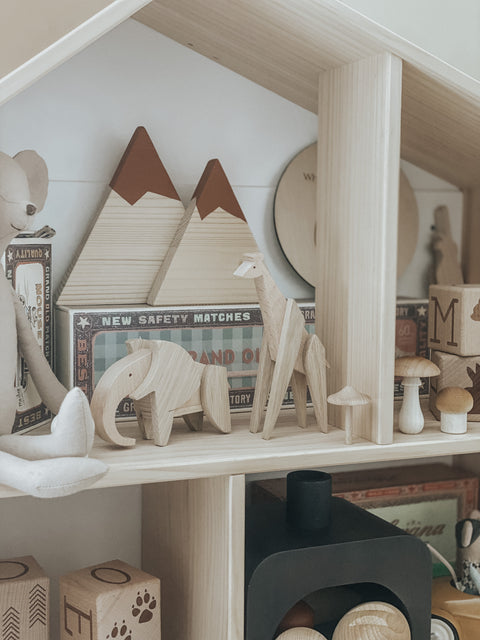 handmade wooden magnetic giraffe toy