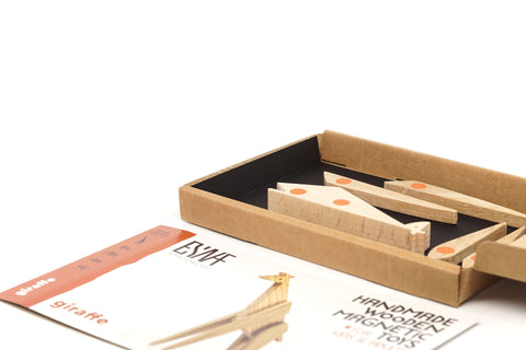Design giraffe wooden puzzle toy eco-friendly packaging