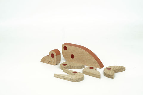 wooden magnetic walrus toy